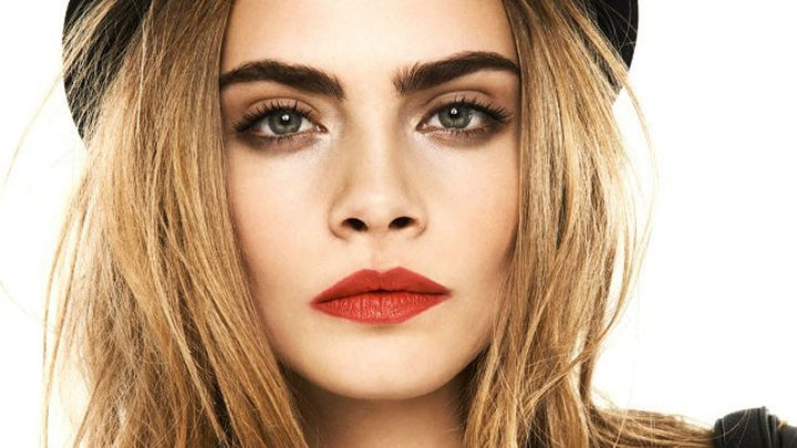 Famosos que más dinero ganan en Instagram  Cara Delevingne: 40,4 millones de seguidores — US$150.000 por publicación