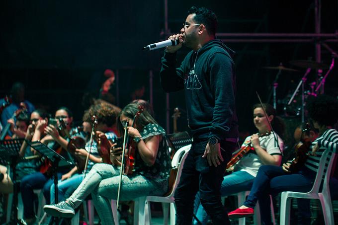 Shadow Blow cantará con 15 mujeres sinfónicas en espectáculo en el Estadio Olímpico