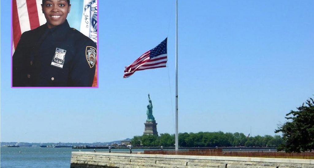 Banderas a media asta en NY en memoria de policía asesinada NUEVA YORK TA DUROOOO