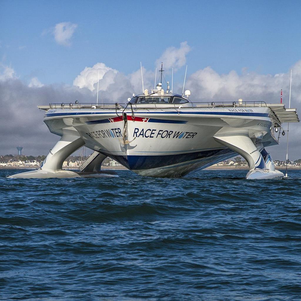 Llega al país el primer barco autónomo gracias a la energía solar y al hidrógeno para propulsarse