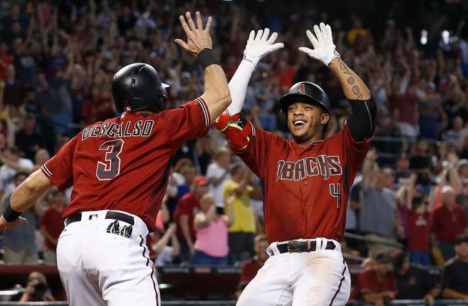 Ketel da jonrón de piernas y Arizona derrota Bravos  LIGA NACIONAL