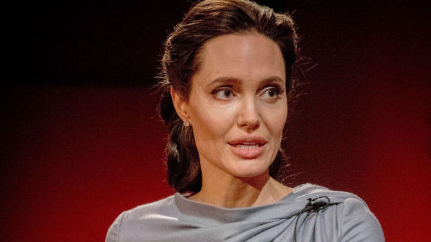 Angelina Jolie revela que le diagnosticaron parálisis de Bell