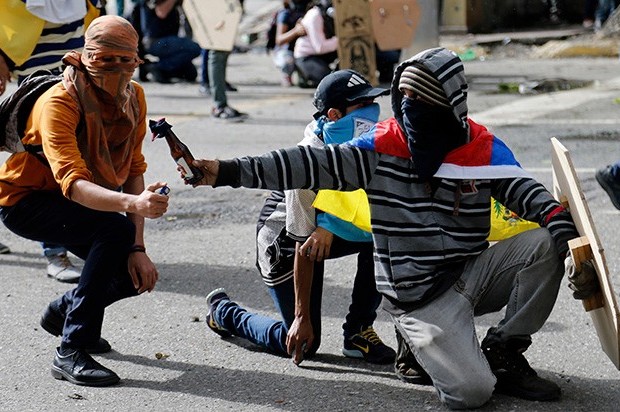 Protestas en Venezuela suman 103 muertos