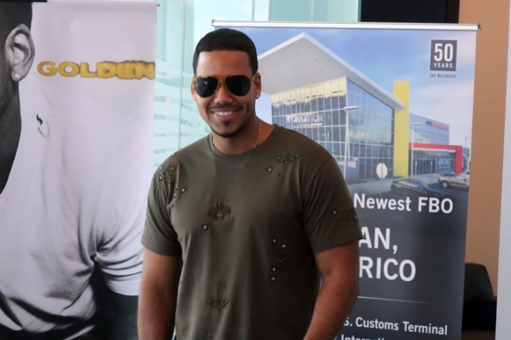 Romeo Santos graba una canción dedicada al pene con Julio Iglesias DIME RAPIDOOOOO