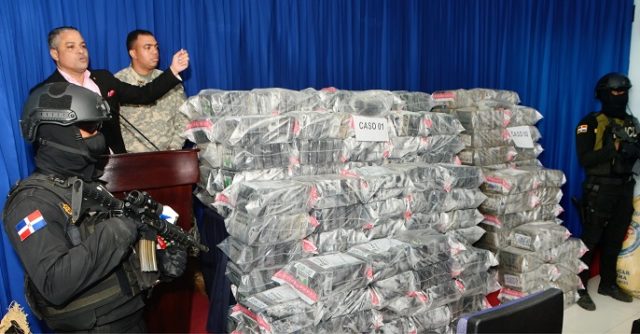 DNCD decomisa mas de  mil paquetes cocaína en Azua