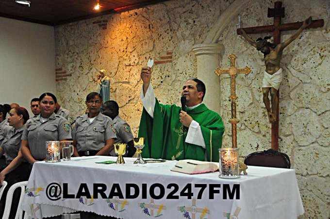 Capellán PN dice el demonio está suelto y pide mano dura contra la delincuencia OHHH DESCUBRIO EL AGUA FRIA EN NEVERA QUE LEONNNN SSSSSSAAAAA SEGUIRRRRR