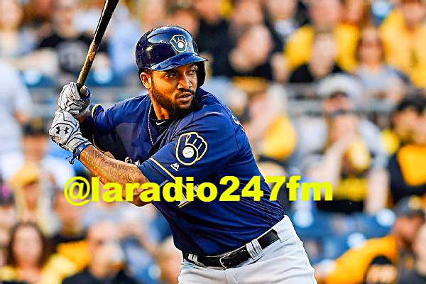 Domingo Santana dispara H-4 que decide triunfo Milwaukee