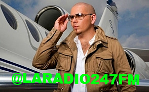 Pitbull presta su avión para trasladar enfermos de cáncer de Puerto Rico a Miami