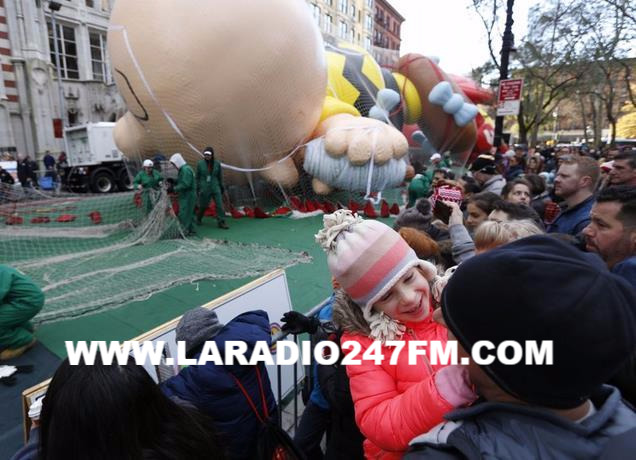 Globos, estrellas de Broadway y seguridad en Día de Gracias en Nueva York