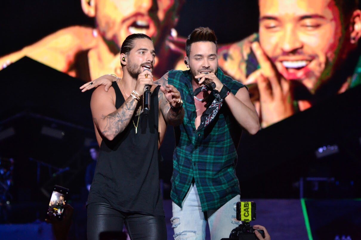 Maluma se deja sentir en concierto en el que invitó a Natti Natasha y Prince Royce