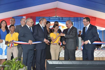 Presidente Danilo Medina entrega un moderno politécnico en el municipio Esperanza, provincia Valverde