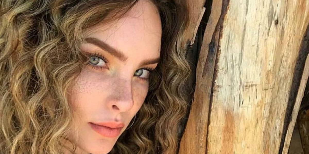 Belinda podría ser deportada de México